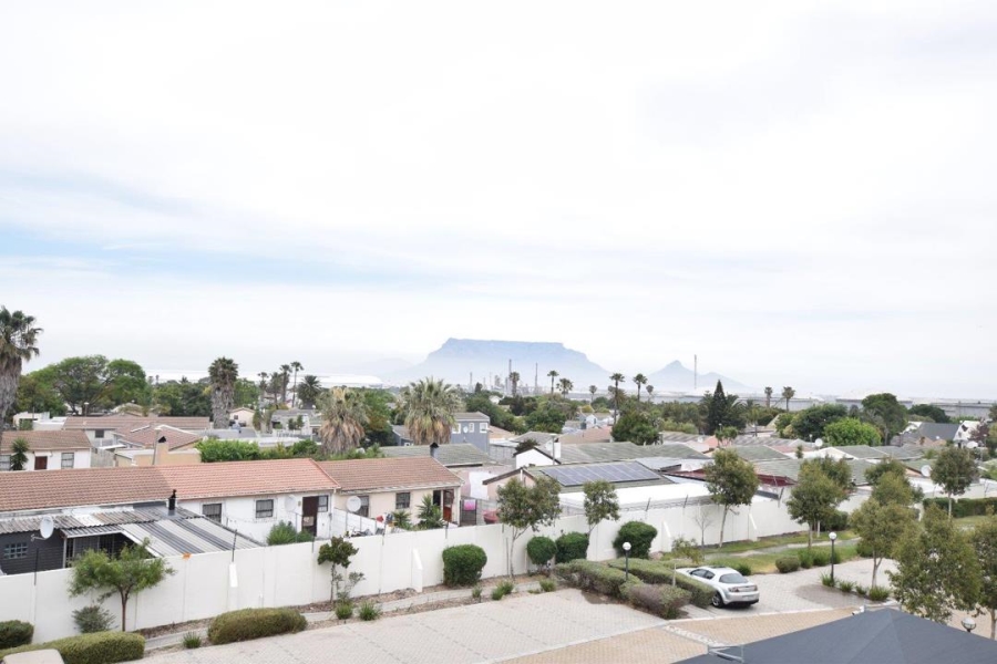 To Let 1 Bedroom Property for Rent in Richwood Western Cape